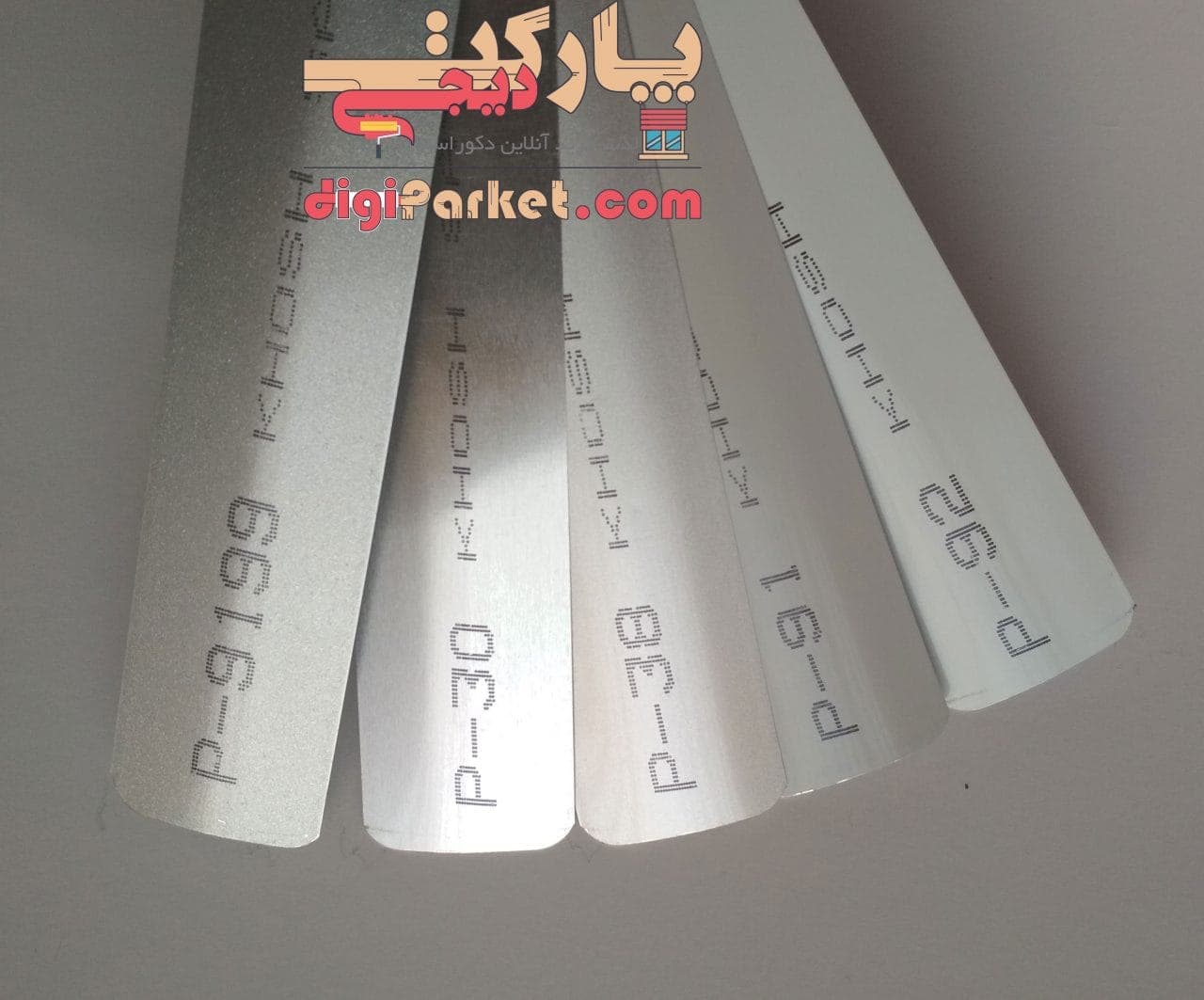 پرده کرکره فلزی آلومینیومی طوسی ساده ۲۵ میلیمتری dp91 — تصویر ۶