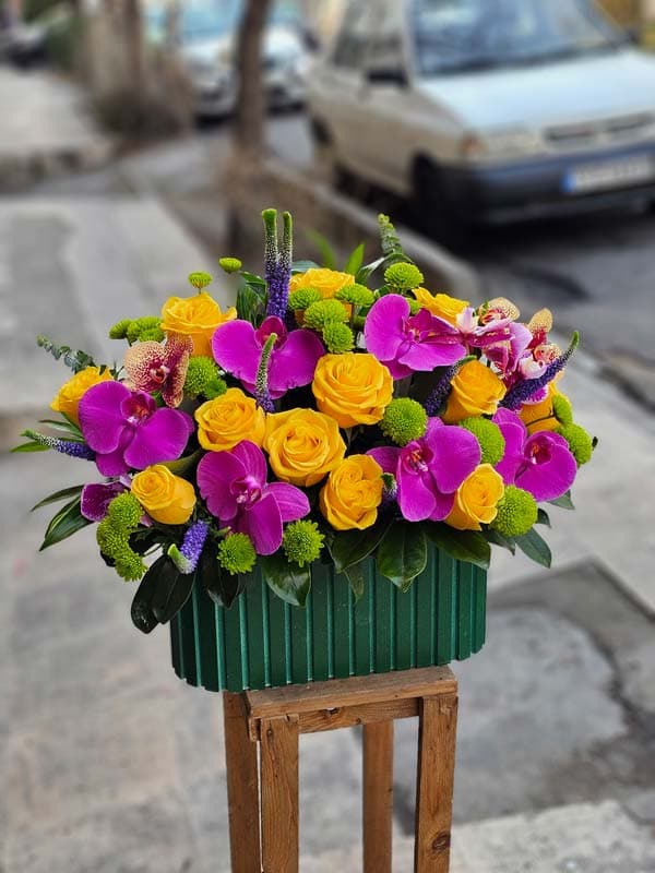 باکس گل فانتزی کد 835 – گل فروشی آنلاین رزگاردن — تصویر ۶