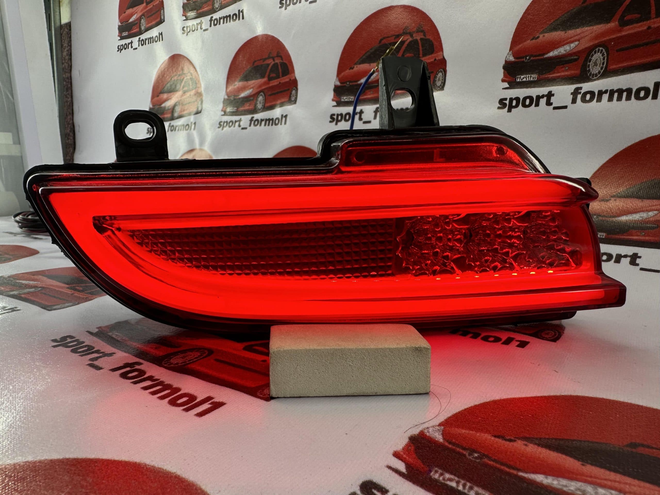 مه شکن اسپرت عقب پژو 207 سه بعدی LED قرمز