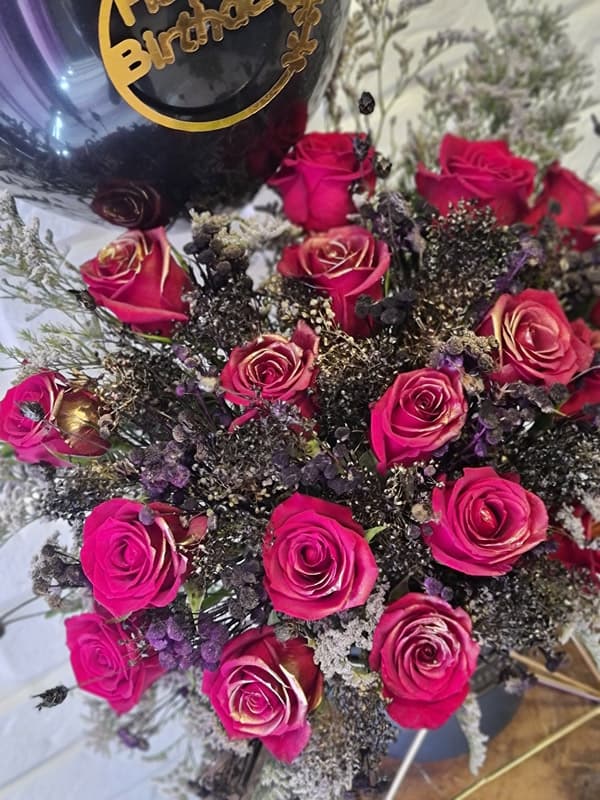 باکس گل رز هلندی کد 322 – گل فروشی آنلاین رزگاردن — تصویر ۱۱