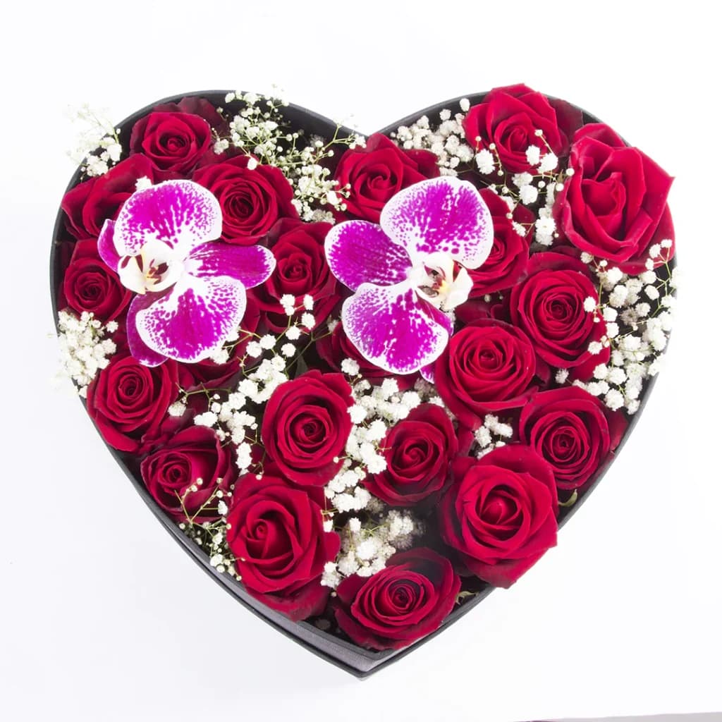 باکس گل رز هلندی قلب – کد 2250 — تصویر ۴