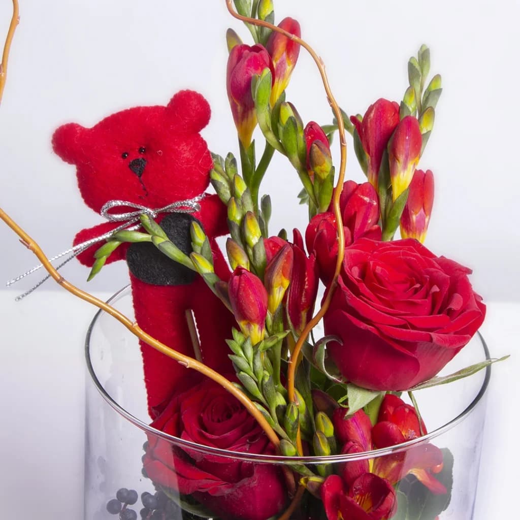 باکس شیشه ای گل رز قرمز کد 4120 — تصویر ۳