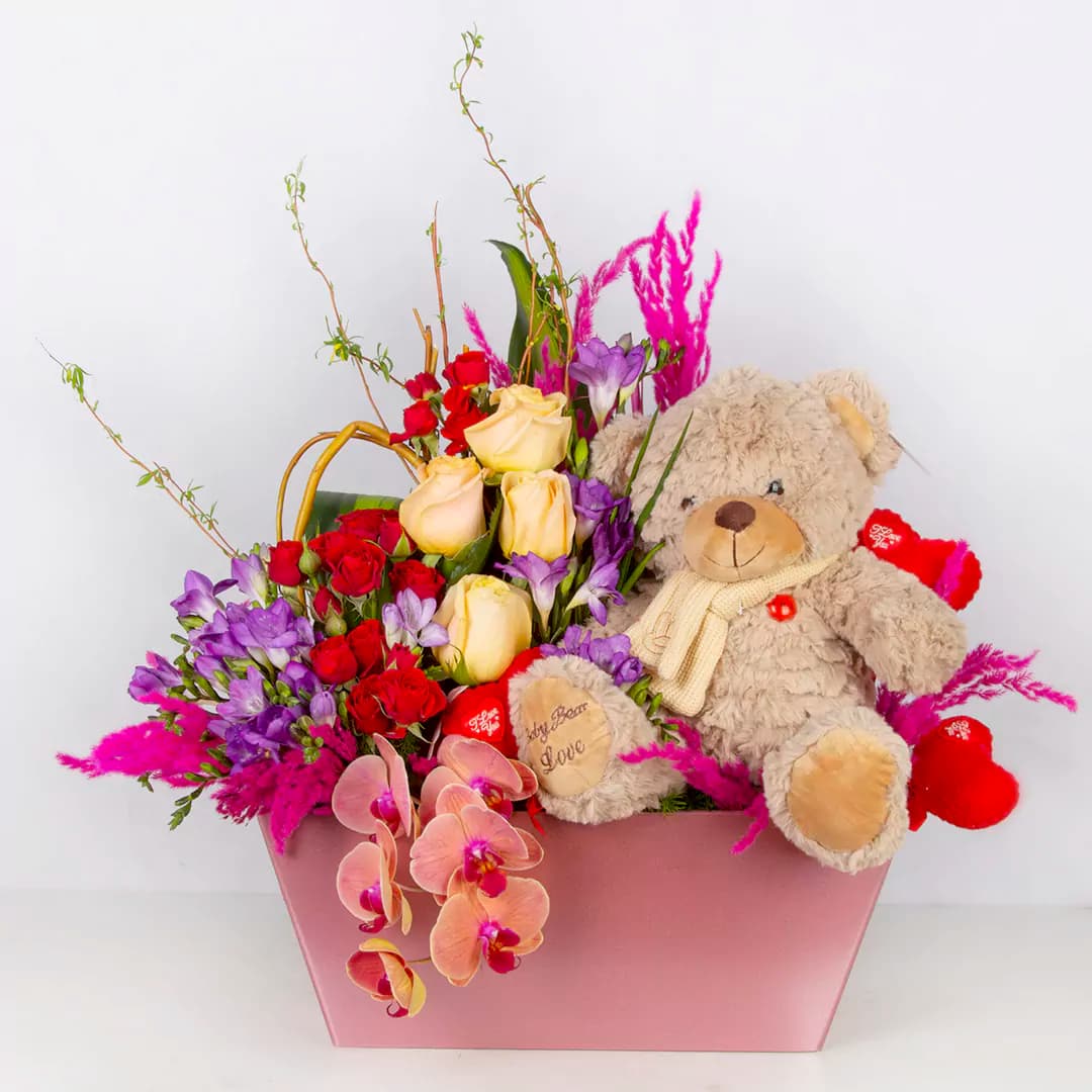 باکس گل ولنتاین کد 1040