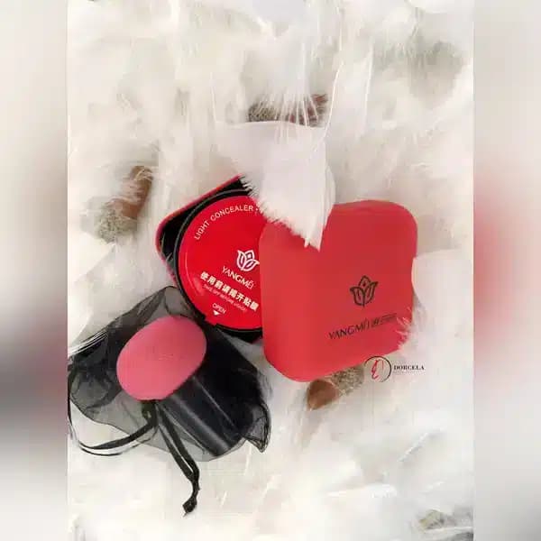 کوشن یانگمی مدل لاو love به همراه پد قارچی — تصویر ۲