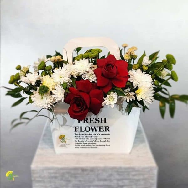 باکس گل هدیه مدل fresh-flower کد f11 — تصویر ۳