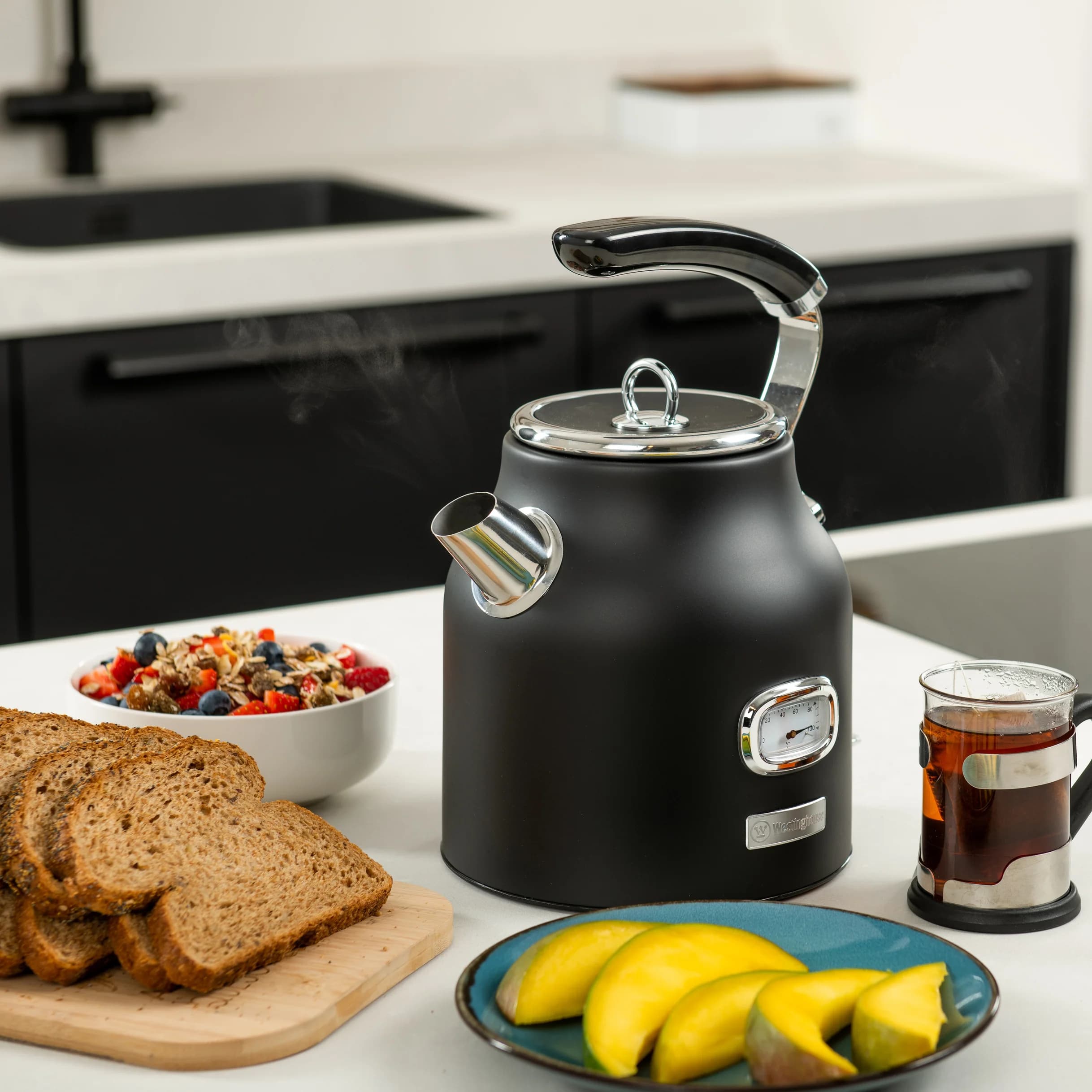 کتری برقی وستینگهاوس آمریکا مدل Westinghouse WKWKH148BK — تصویر ۶
