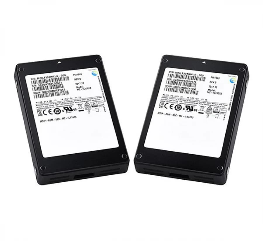 هارد دیسک سامسونگ MZILT3T8HBLS-00007 PM1643A3.84TB SAS 12Gb/s 2.5 Inch — تصویر ۴