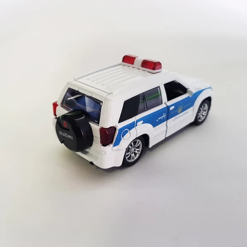 ماشین بازی مدل SUZUKI ویتارا طرح پلیس — تصویر ۴