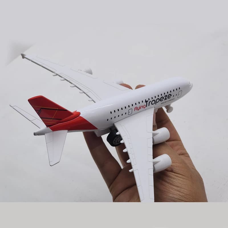 هواپیما بازی مدل flying trapeze — تصویر ۱۲
