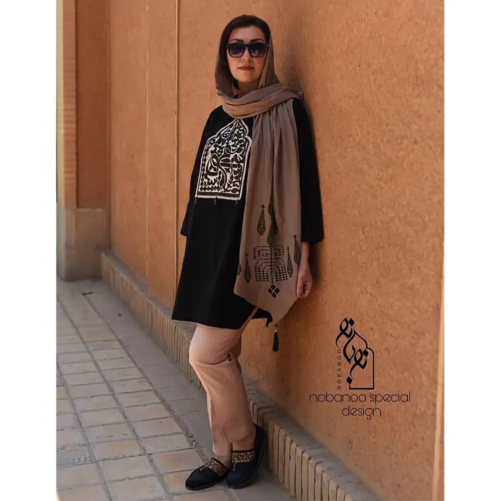 تن‌پوش زنانه لینن طرح عشق کد 23365 — تصویر ۱۱