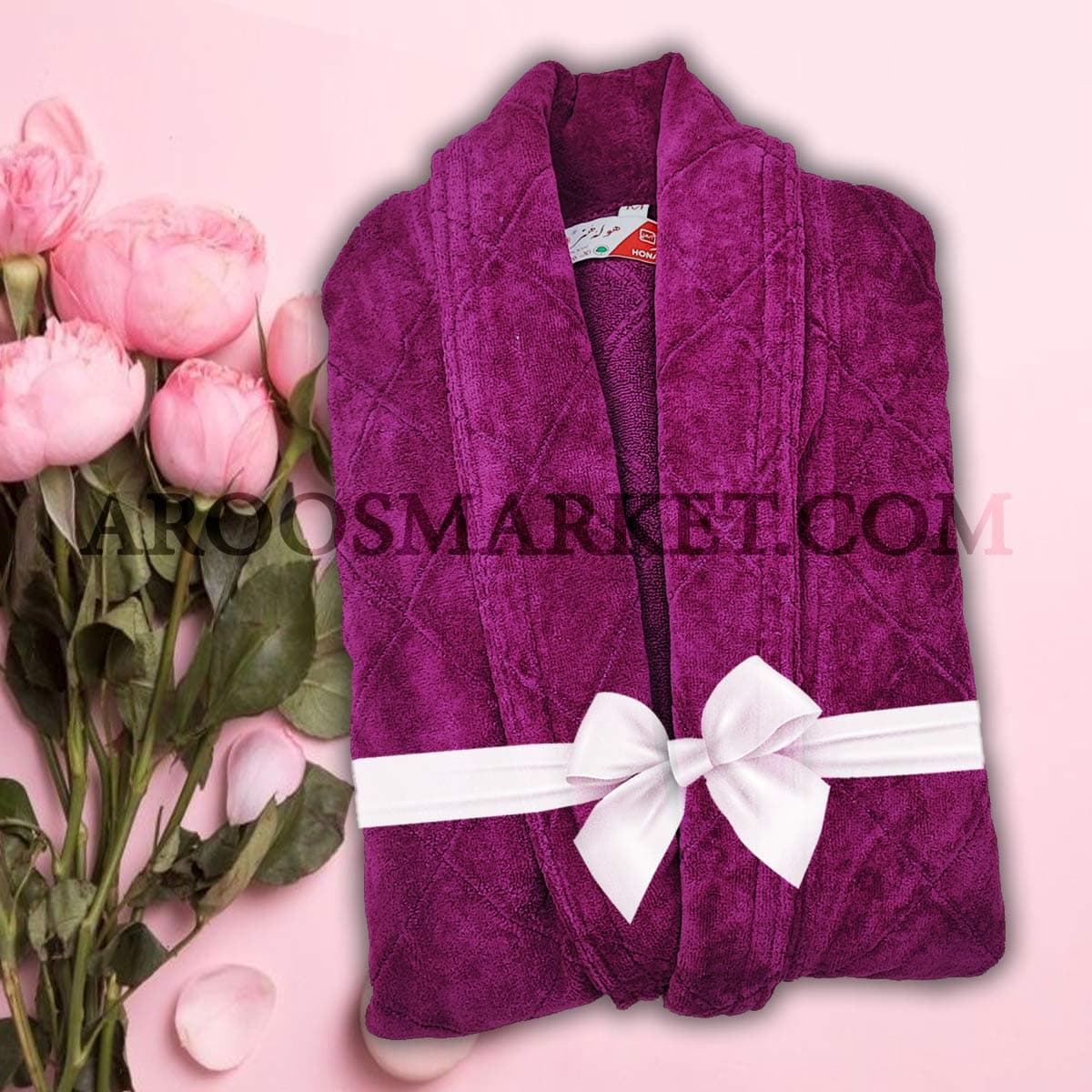 حوله پالتویی کلاه دار لوزی بنفش هنر مدیوم