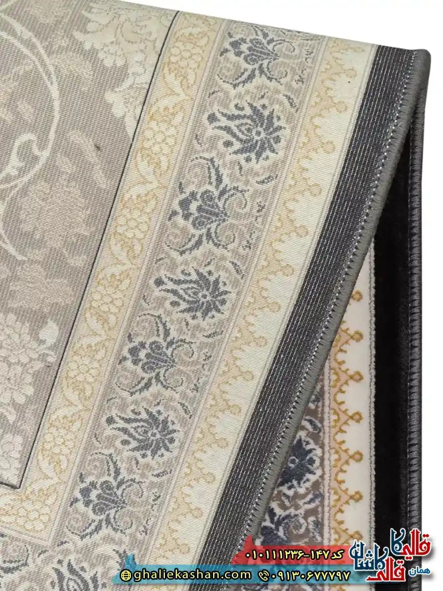 فرش ‌کلاسیک ‌1200 ‌شانه ‌طرح ‌ویکتوریا ‌زمینه ‌مشکی ‌زغالی ‌گل ‌برجسته ‌کاشان ‌ — تصویر ۷