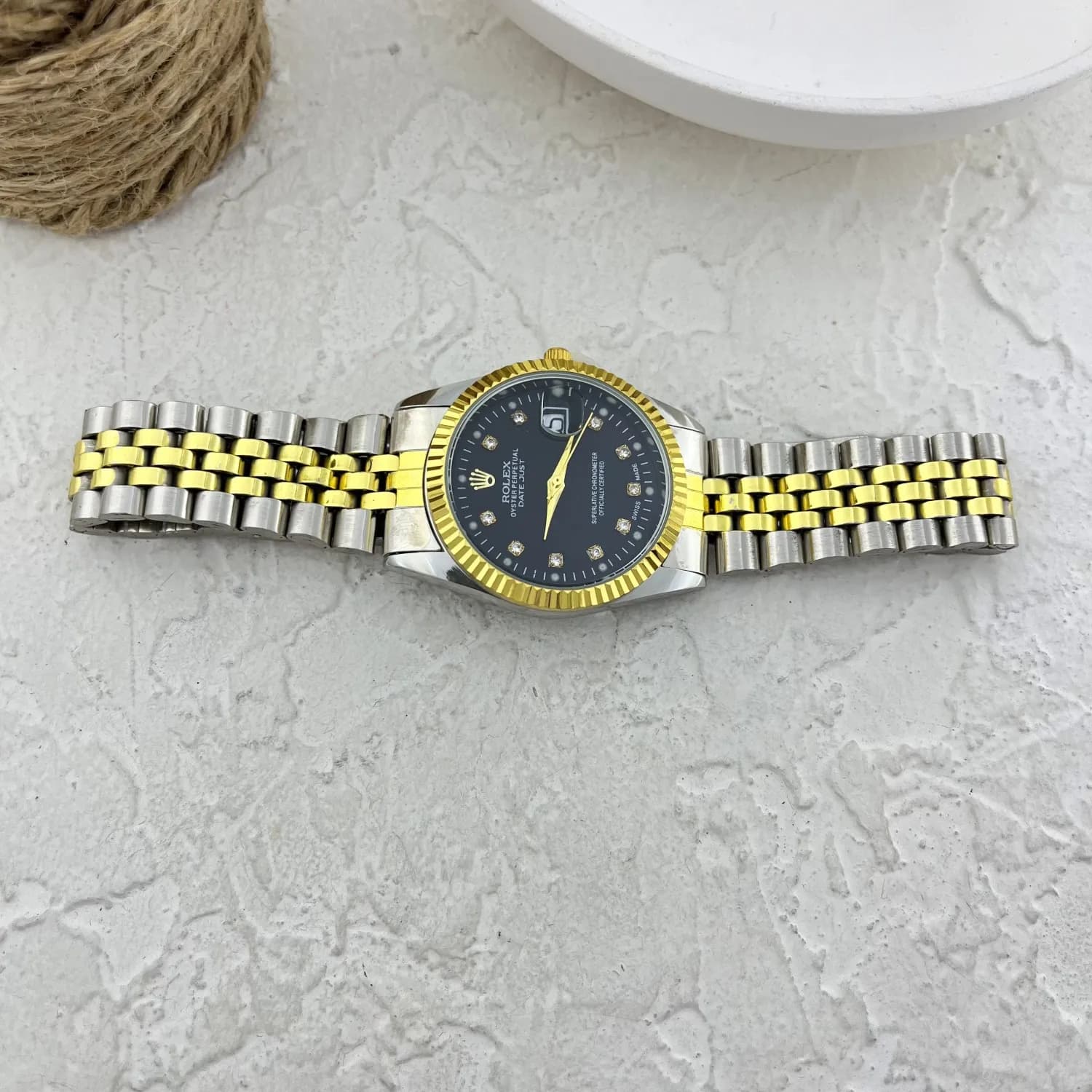 ساعت زنانه طرح رولکس کد W4114 — تصویر ۷