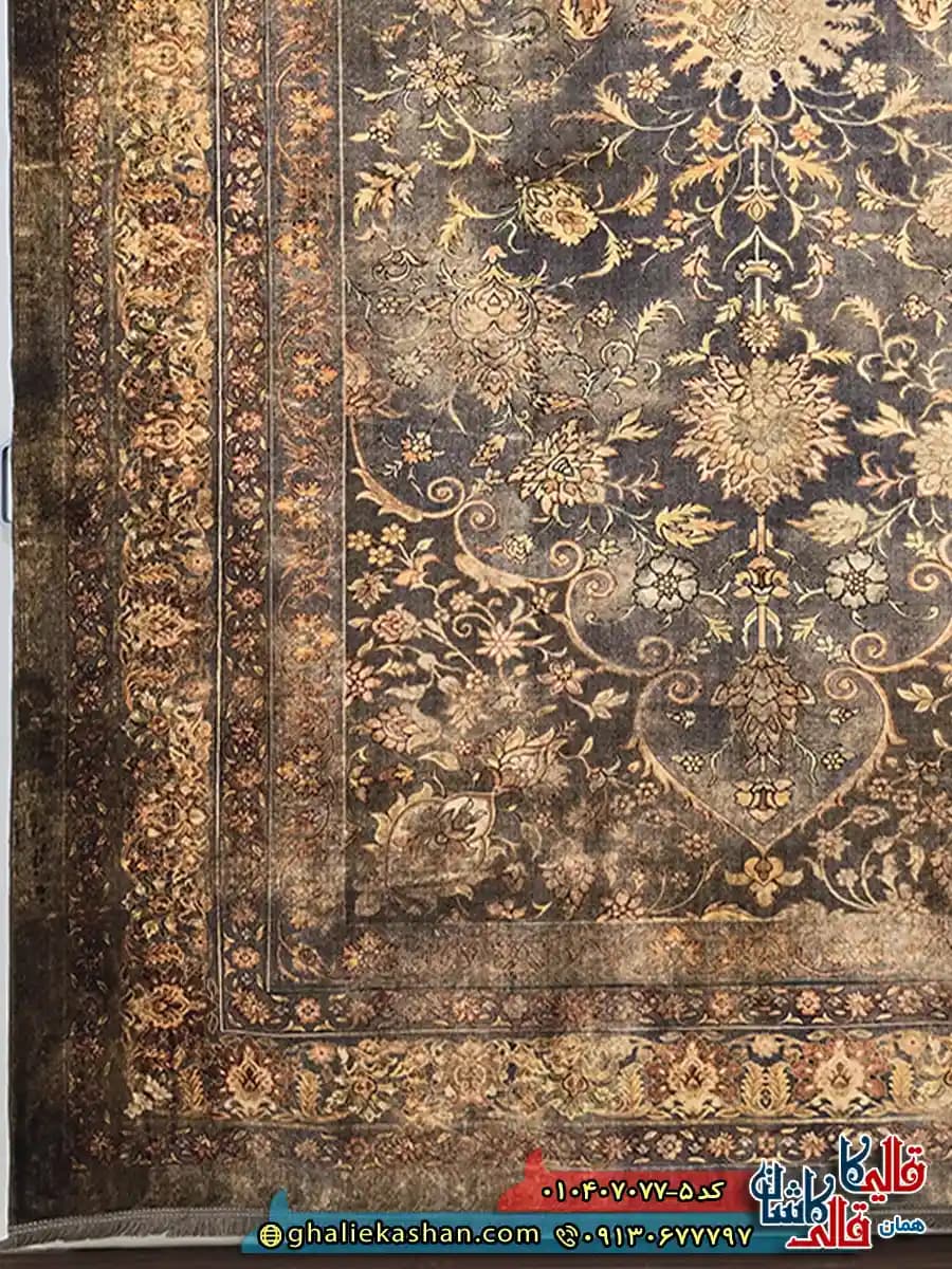 فرش وینتیج 700 شانه طرح افشان محرابی آی گل رنگ آبی الماسی کاشان — تصویر ۴