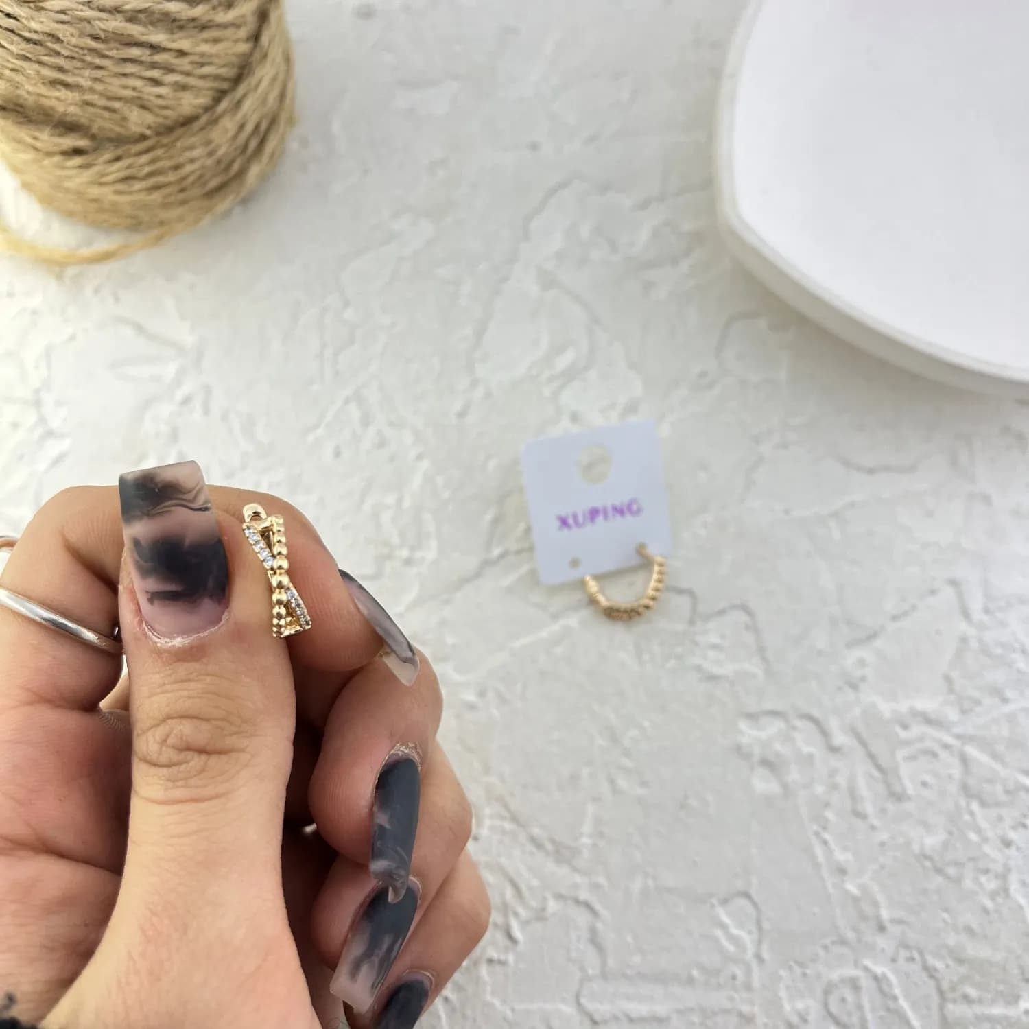 گوشواره زنانه ژوپینگ مدل نگین جواهری کد E6244 — تصویر ۸
