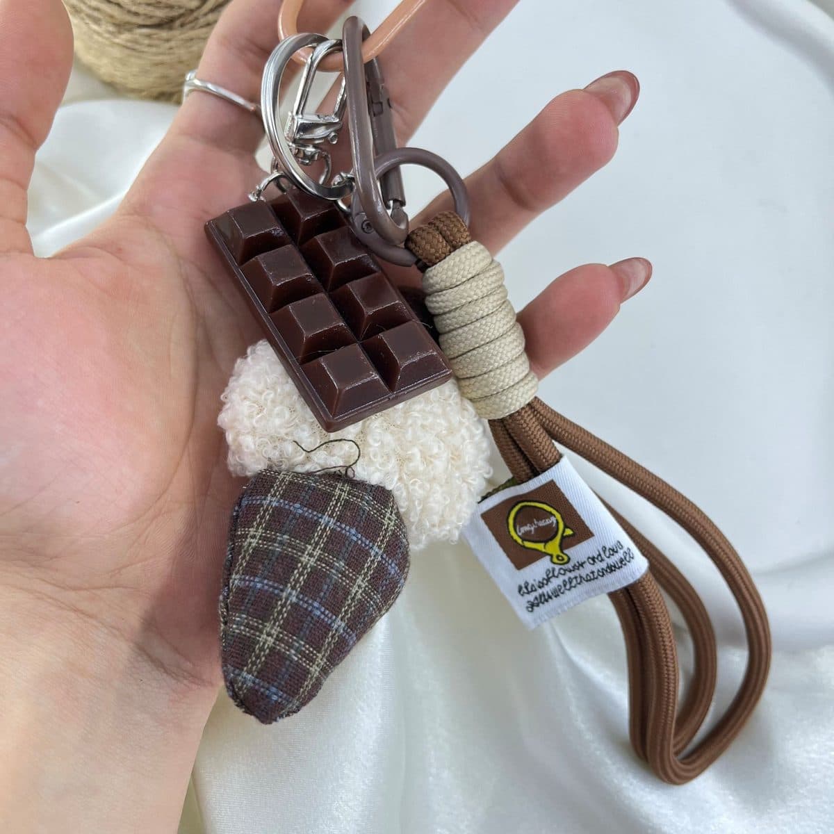 آویز کیف چارم بگ بستنی و شکلات کد J4154 — تصویر ۴