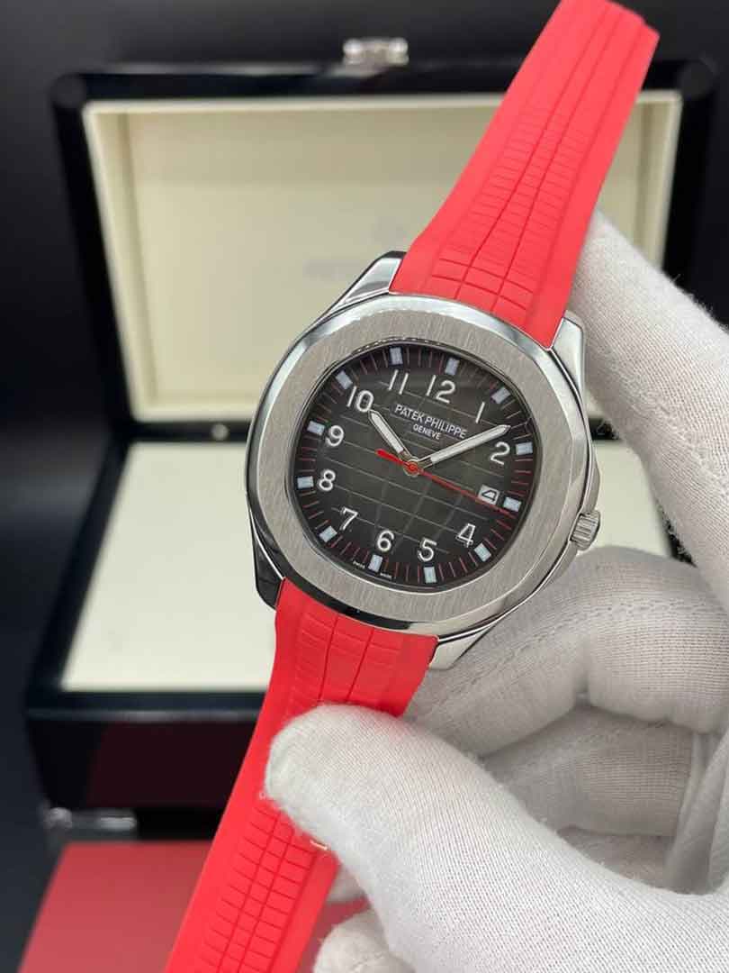 ساعت مچی مردانه پتک فیلیپ آکوانات Patek Philippe Aquanaut Black the RED