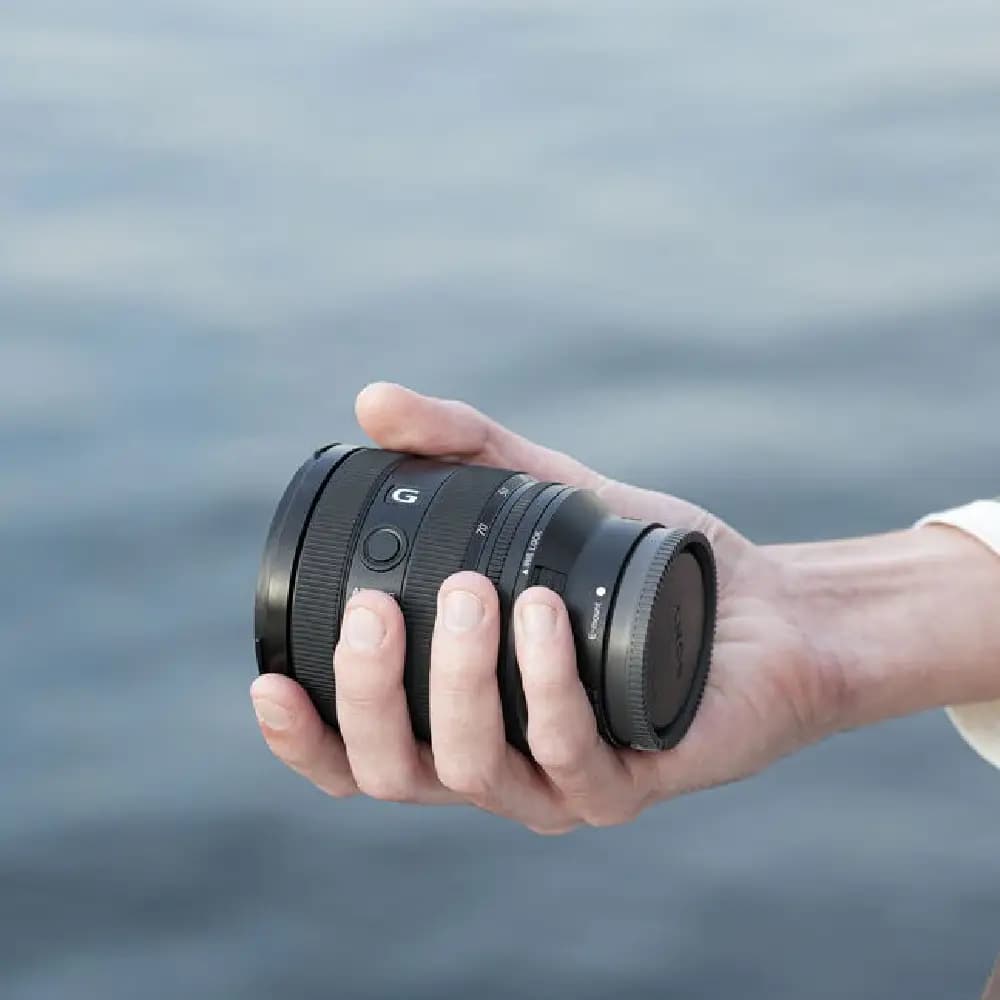 لنز سونی مدل Sony FE 20-70mm F4 GSony FE 20-70mm F4 G — تصویر ۵