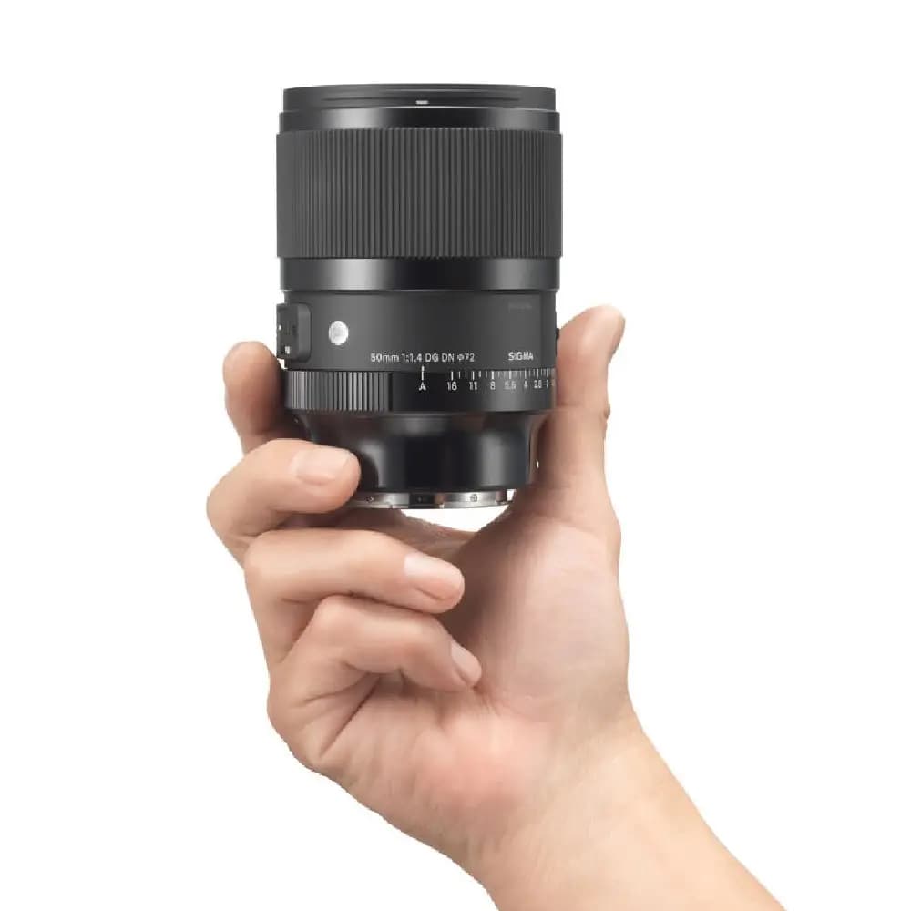لنز سیگما Sigma 50mm f/1.4 DG DN Art Lens for Sony ESigma 50mm f/1.4 DG DN Art Lens for Sony E — تصویر ۳