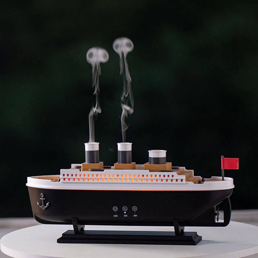 دستگاه بخور سرد و رطوبت‌ساز طرح کشتی مدل Titanic با چراغ LED — تصویر ۴