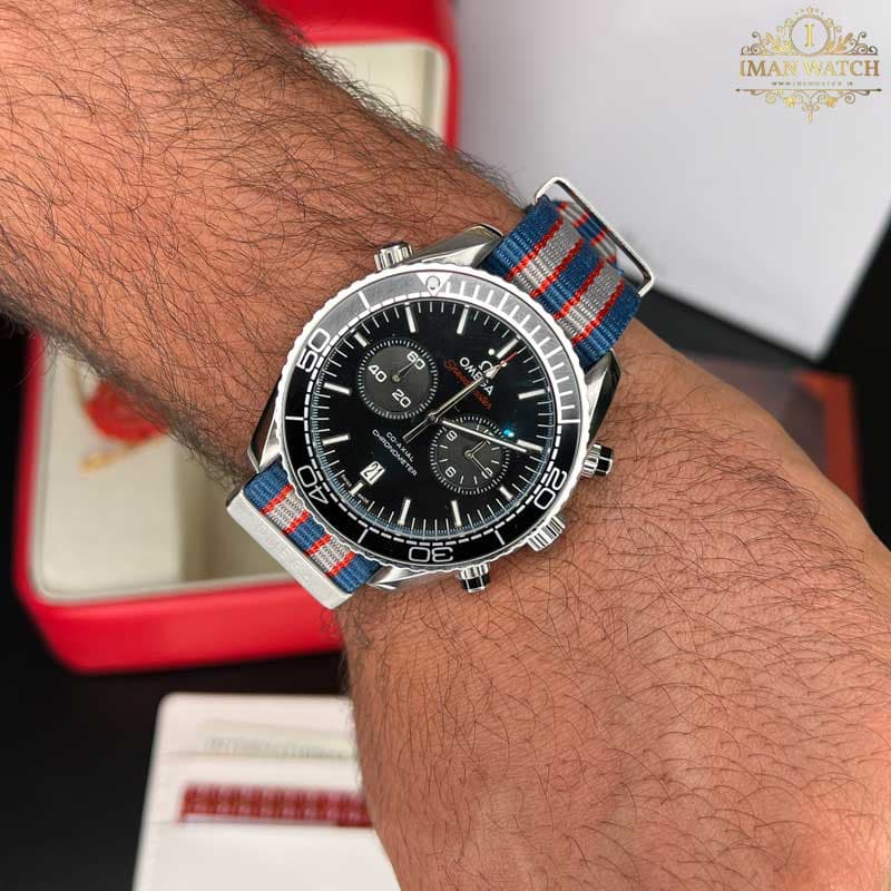 ساعت مچی مردانه امگا Omega Speedmaster 007 — تصویر ۶