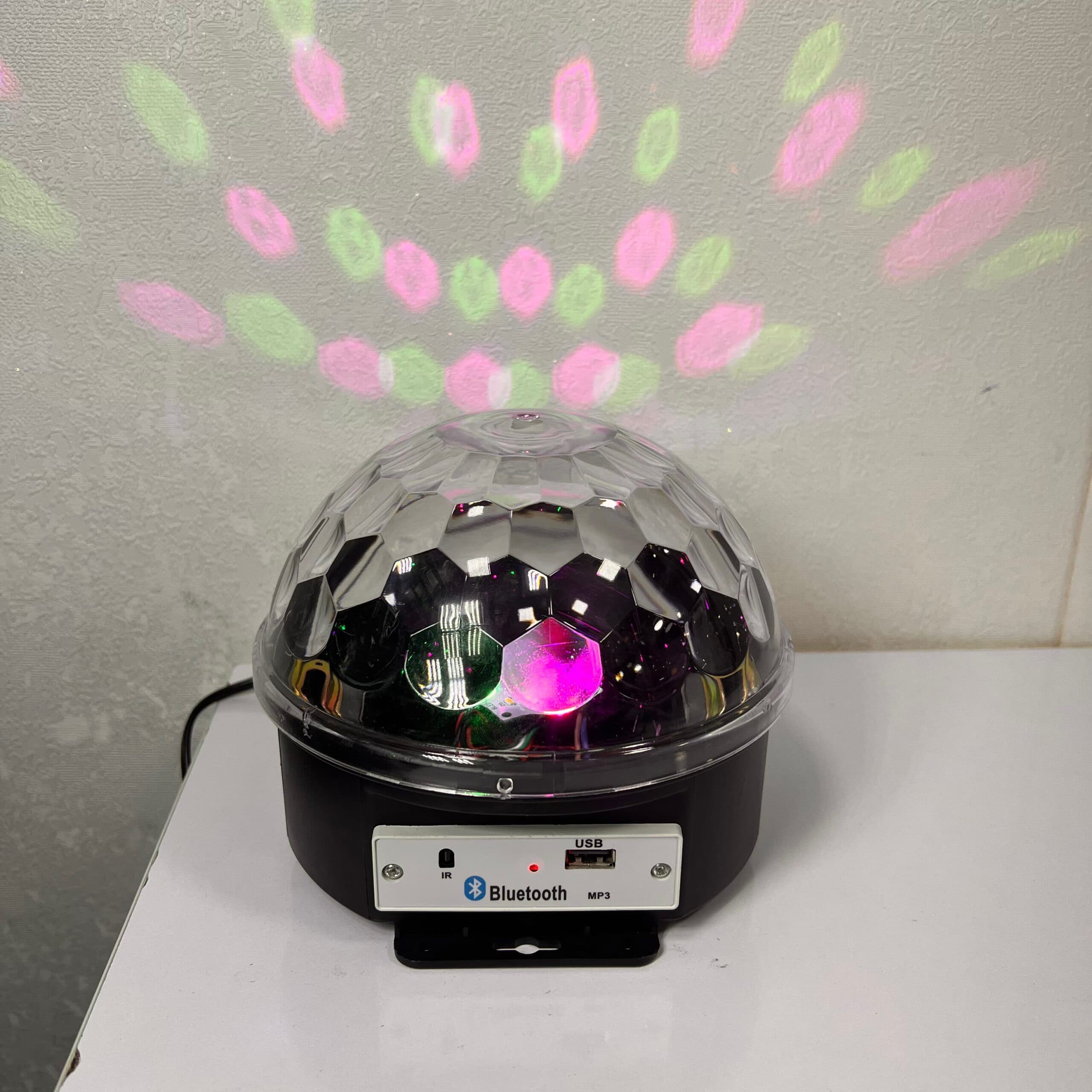 لامپ LED اسپیکر دار بلوتوثی و فلش خور MP3 LED Magic Ball Light + ریموت کنترل — تصویر ۷