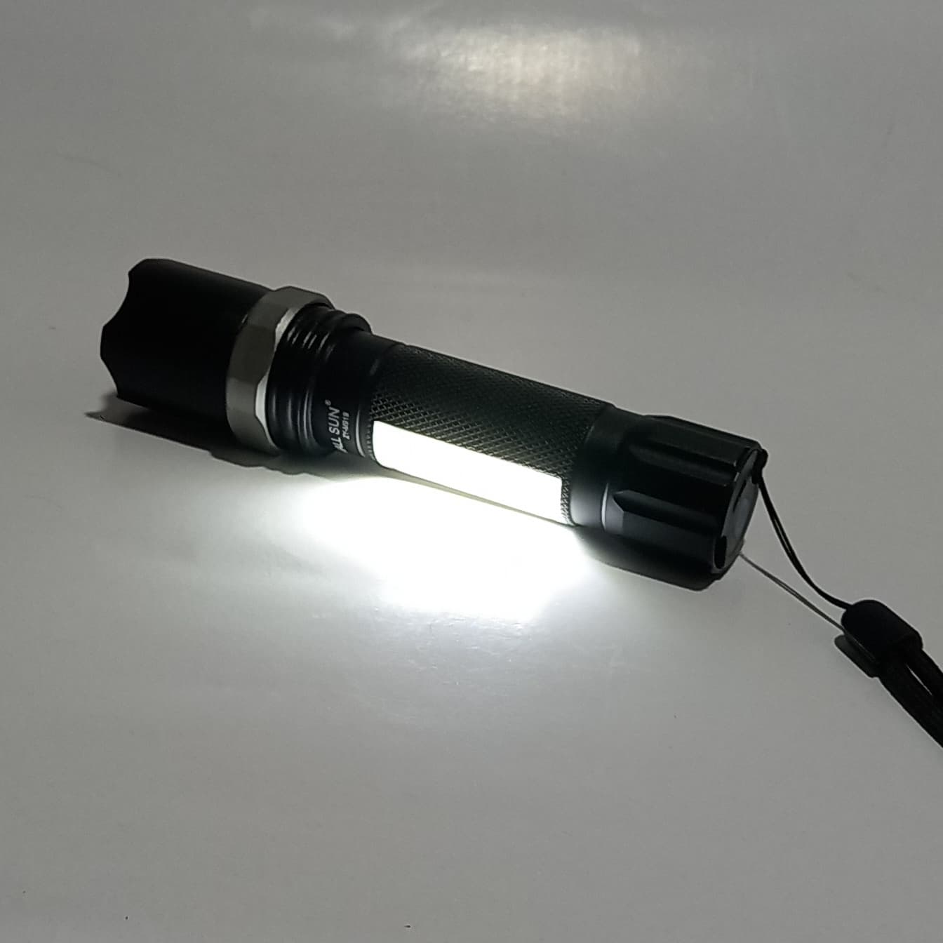 چراغ قوه زوم دار zy-919 اسمال سان — تصویر ۷