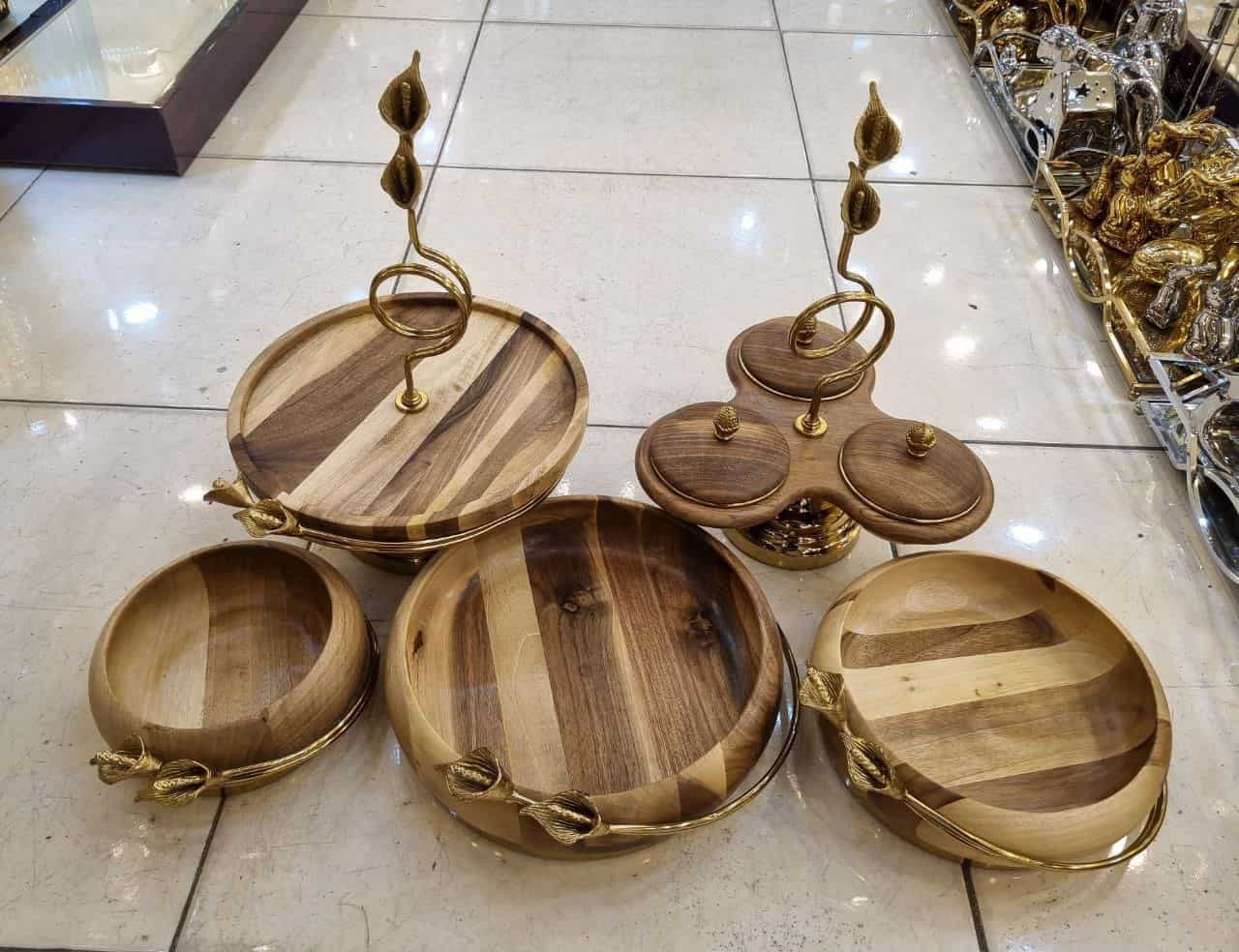 سرویس پذیرایی چوبی برنجی گل لیلیوم کد wood-liliom00 — تصویر ۴