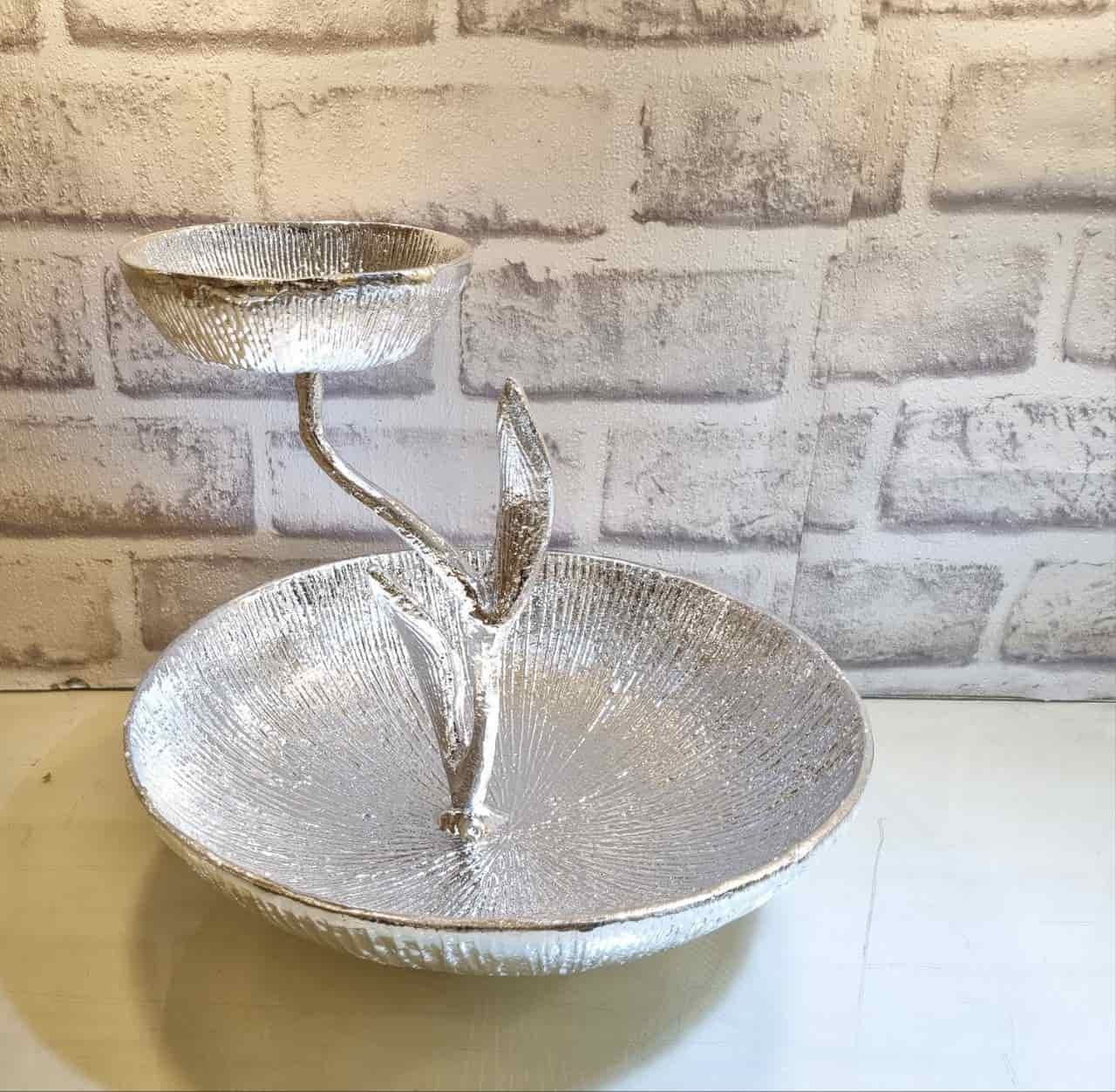 سرویس پذیرایی آلومنیومی طرح برگ نقره ای براق 7 پارچه کد BRGN00 — تصویر ۵