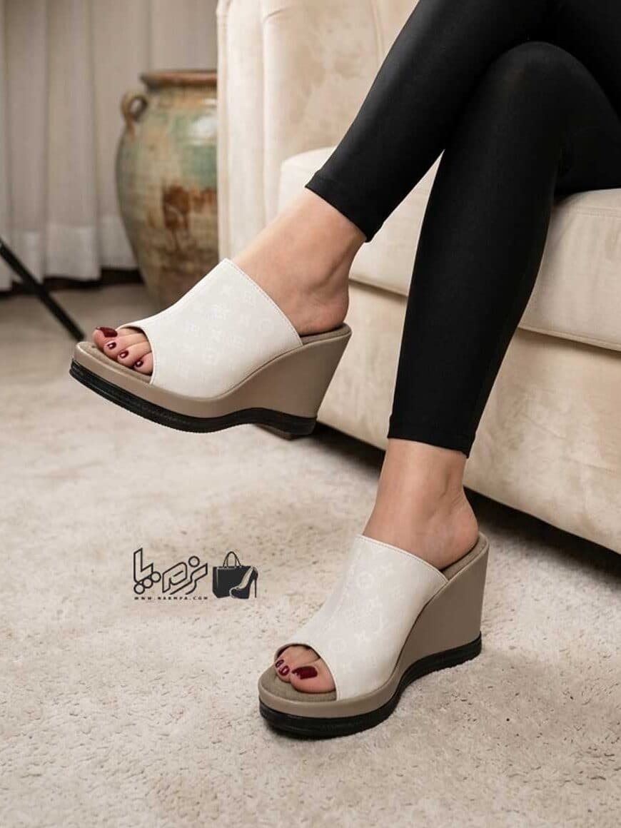 صندل لژدار زیبا مدل آهو