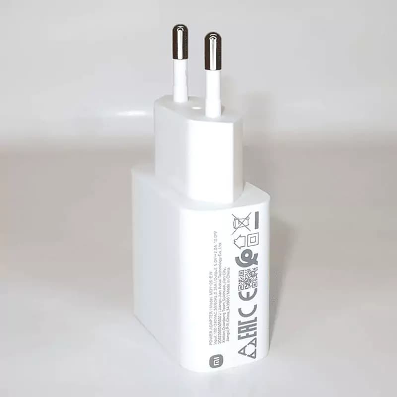 کلگی شارژر اورجینال سرکارتنی 10 وات MDY-09-EW شیائومی به همراه کابل تایپ سی