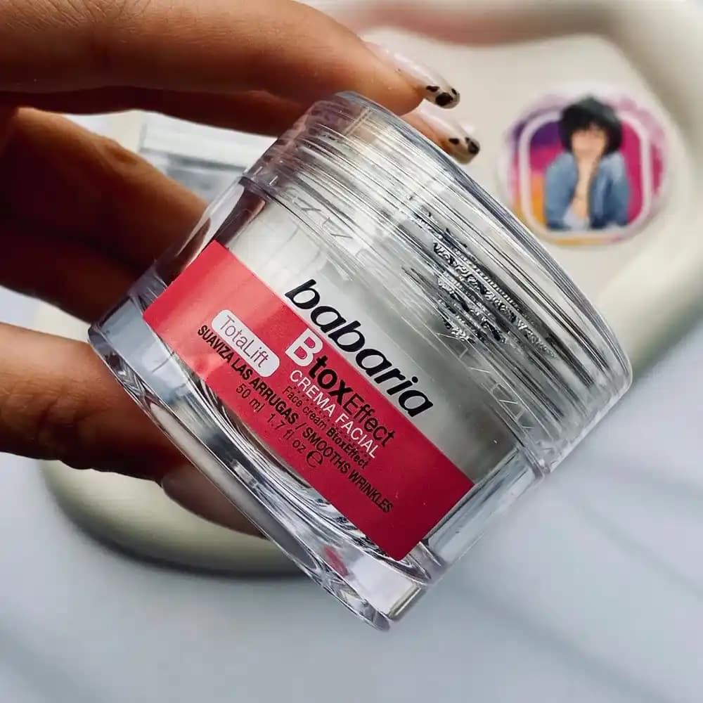 کرم لیفت و بوتاکس باباریا مدل (babaria total lift – Botox Effect ) 50 ML — تصویر ۷