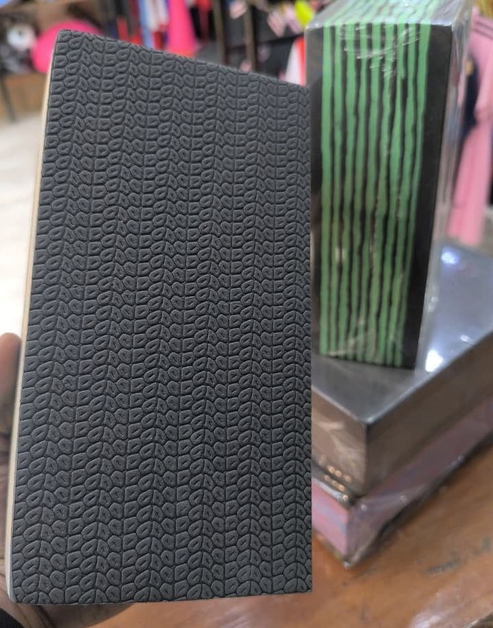 آجر یوگا ژیمناستیک — تصویر ۸