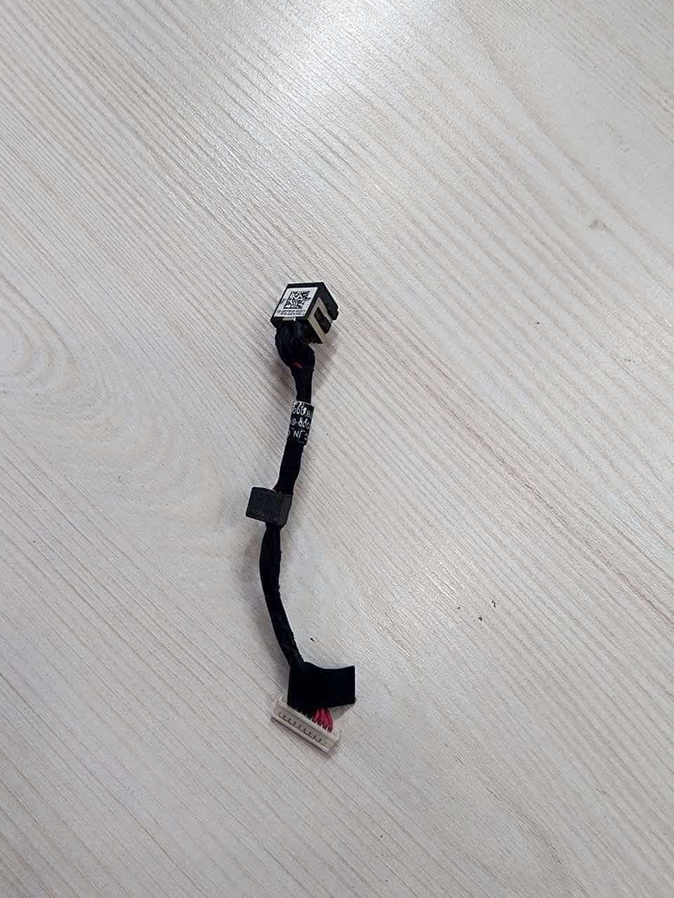سوکت شارژ اورجینال دل پرسیژن Dell precision 7510 7520