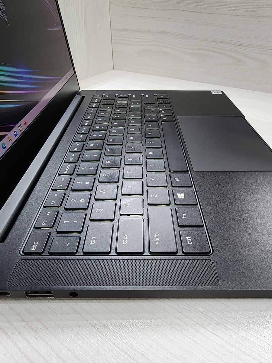 لپ تاپ ریزر بلید Razer Blade Stealth RZ09 — تصویر ۵