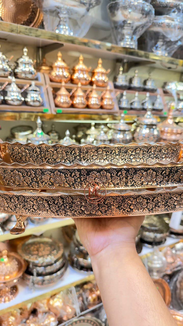 مرغ خوری گلبرگ مسی بادامی