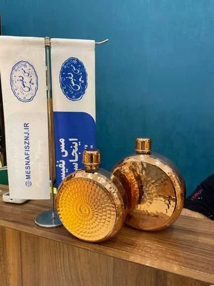 قمقمه مسی چکشی بزرگ — تصویر ۱۱