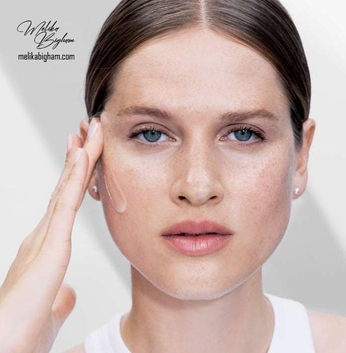 پک روشن کننده و ضدلک نوایج پلاس اوریفلیم Novage+ Bright Intense Routine Mixed — تصویر ۵