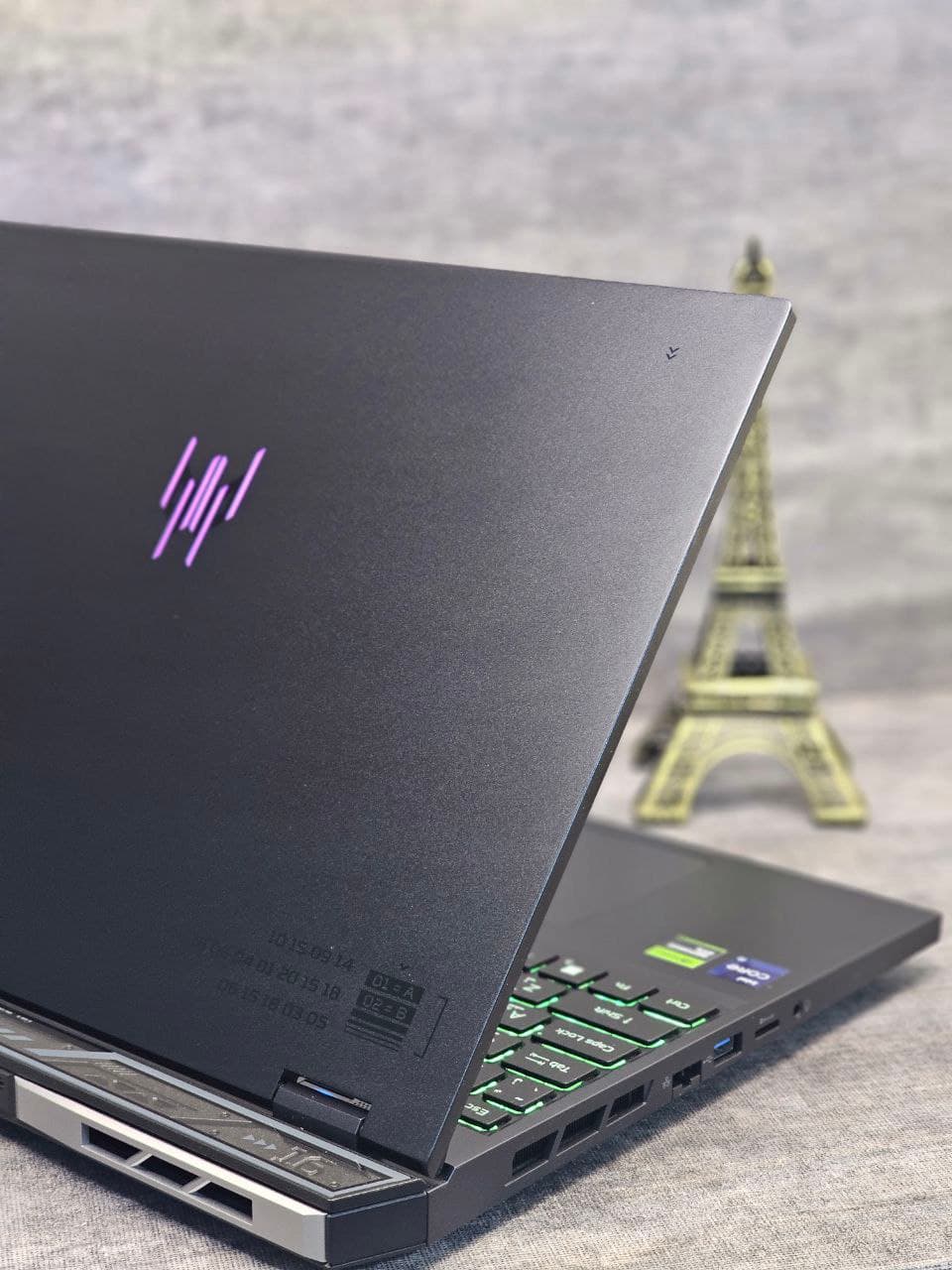 لپ‌تاپ Acer Predator Helios Neo 16 Core i9-14900HX RTX 4070 |
