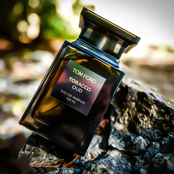 عطر تام فورد توباکو عود (لوزی) — تصویر ۹