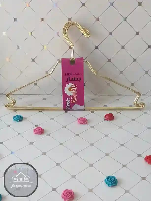 چوب لباسی طلایی بهار — تصویر ۳
