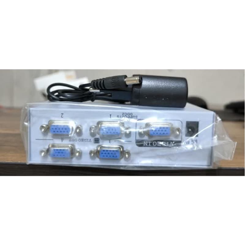 اسپلیتر 1 به 4 VGA