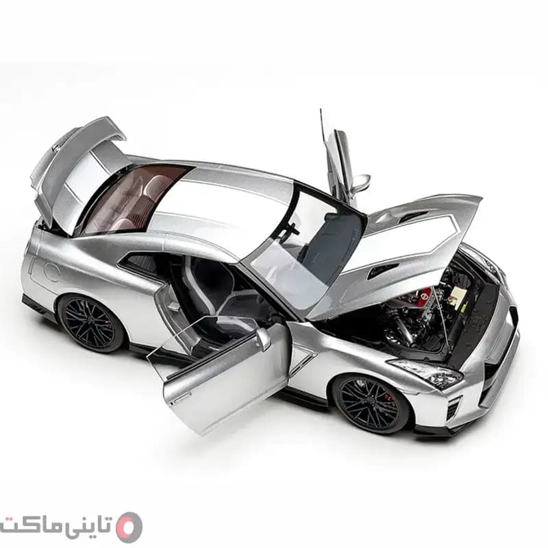 ماکت ماشین Nissan GT-R (R35) 50th Anniversary برند Motorhelix — تصویر ۳