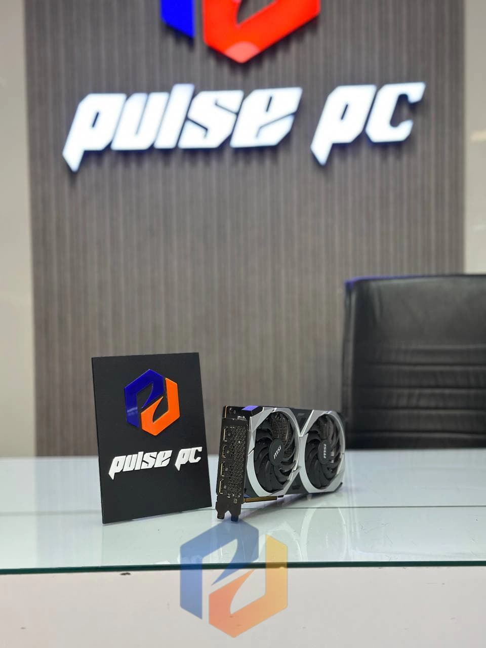 کارت MSI RX 6600 MECH 2X (استوک) — تصویر ۴