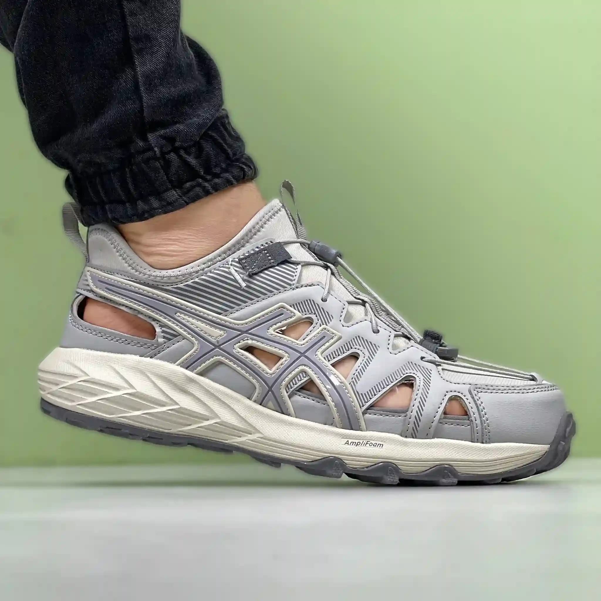 صندل اسیکس طبیعتگردی و آبنوردی asics مردانه کد 1445