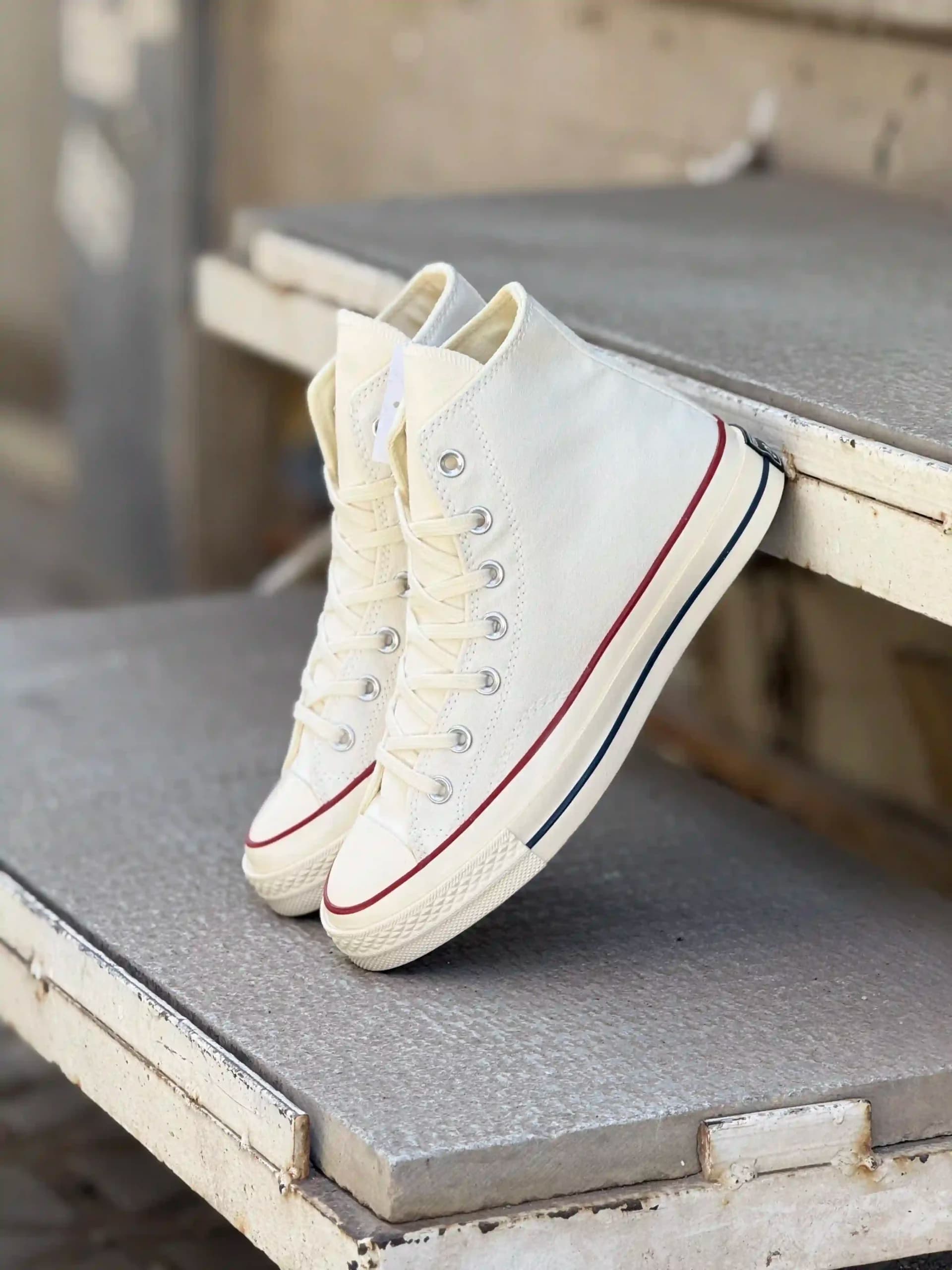 کانورس ساقدار کرم کمرنگ – Converse Chuck 70 high beige — تصویر ۱۰