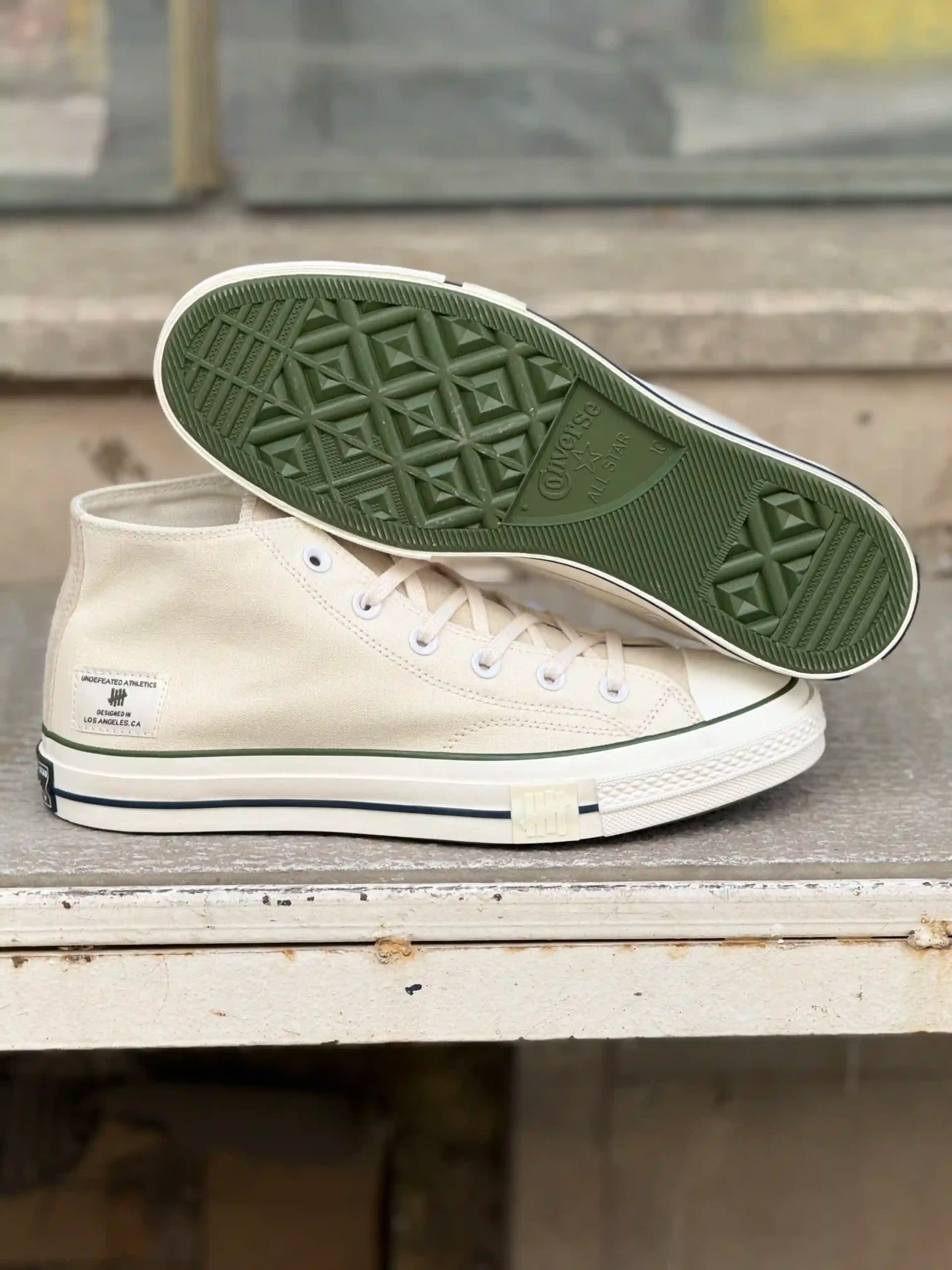 کانورس Converse Undefeated x Chuck 70 Mid Parchment Chive — تصویر ۸