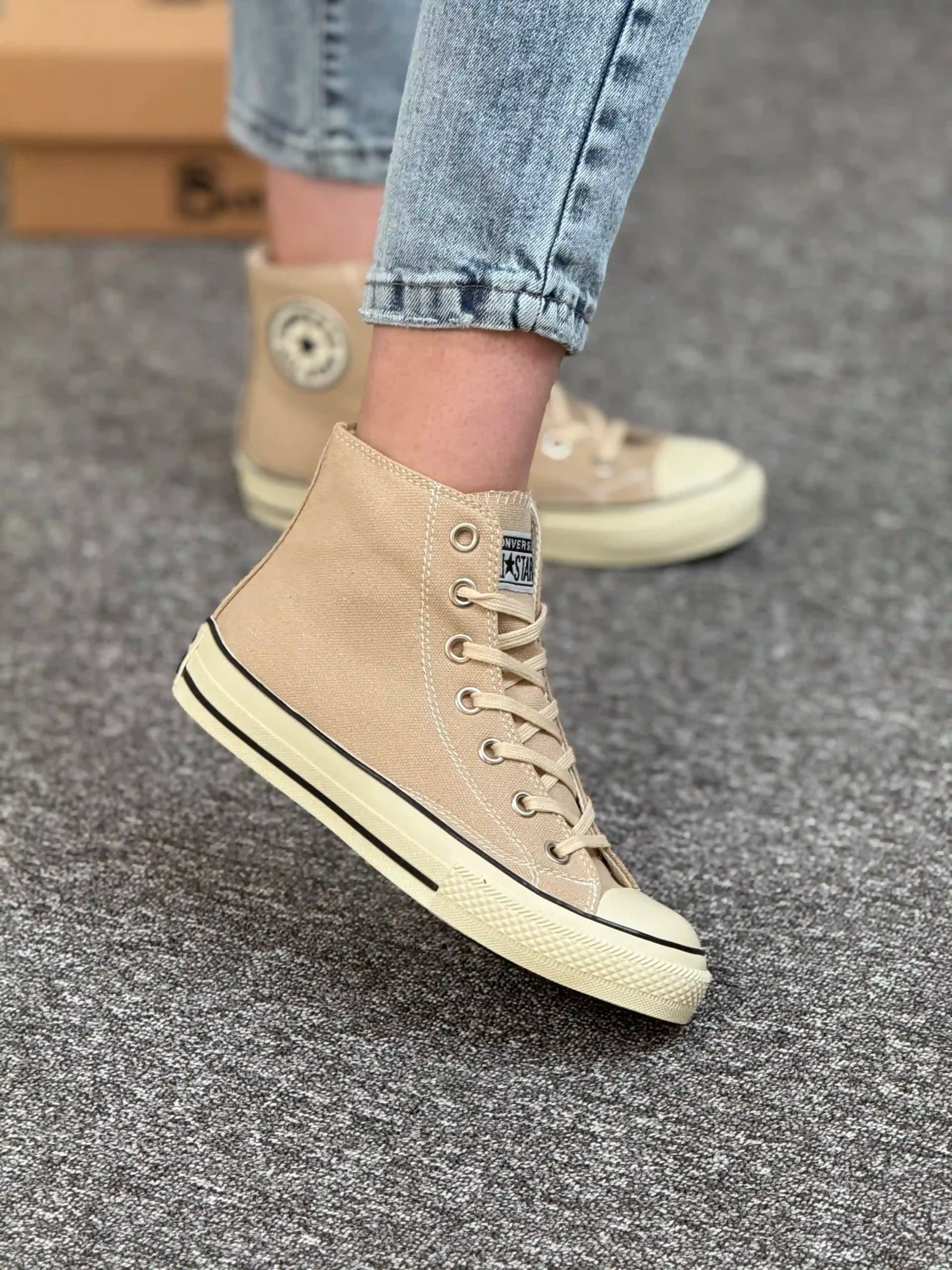 آل استار ساق بلند کرم B — تصویر ۲