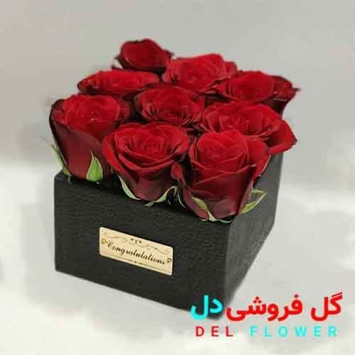 باکس گل رز قرمز 427