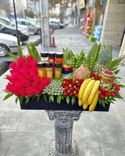 باکس گل بزرگ و پر میوه برای عیادت مریض802 — تصویر ۲